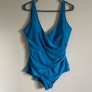 One piece criss cross stitched NWOT light blue basic swimsuit